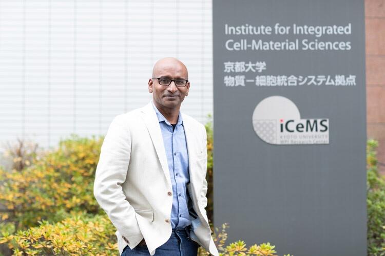 Easan Sivaniah photographed at Kyoto University's Institute for Integrated Cell-Material Sciences.